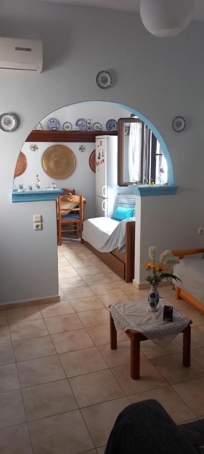 Ftoulis Apartment Skyros Ngoại thất bức ảnh